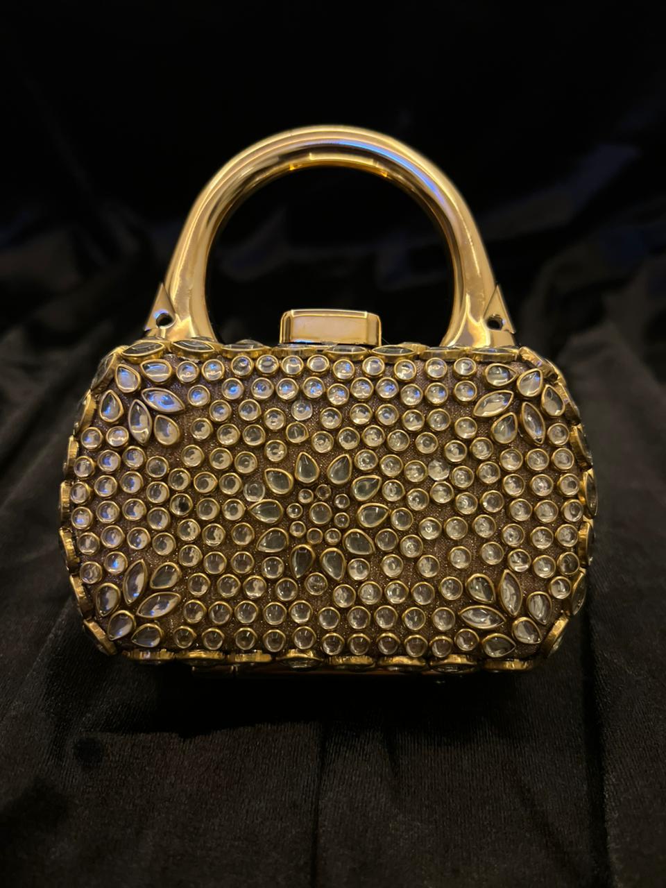 GOLD CLUTCH
